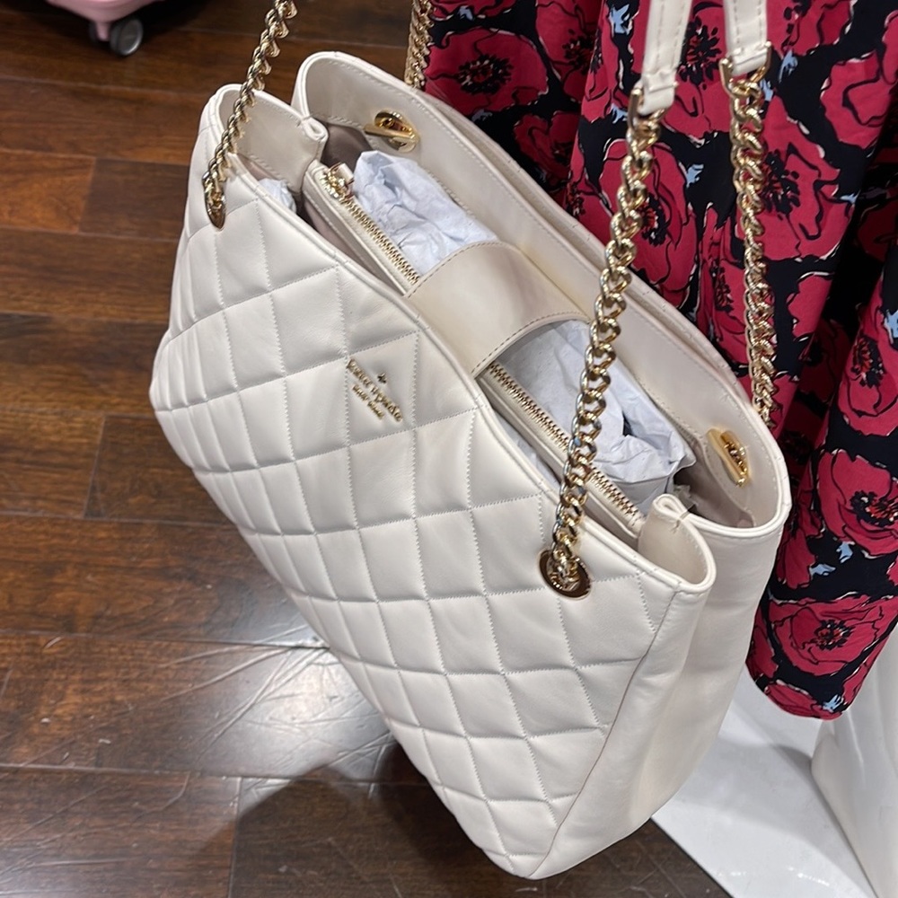 Kate Spade Carey Tote 
COLOR:
Parchment
NWT - Picture 7 of 16